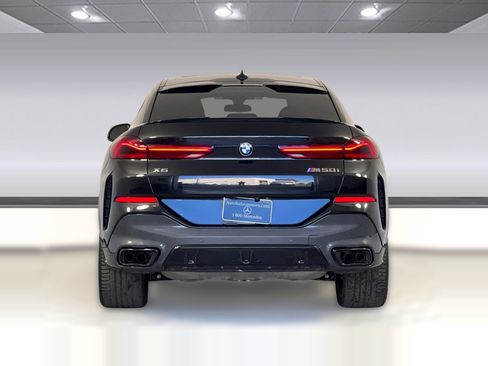 Used 2023 BMW X6 M50i w/ Parking Assistance Package image 9