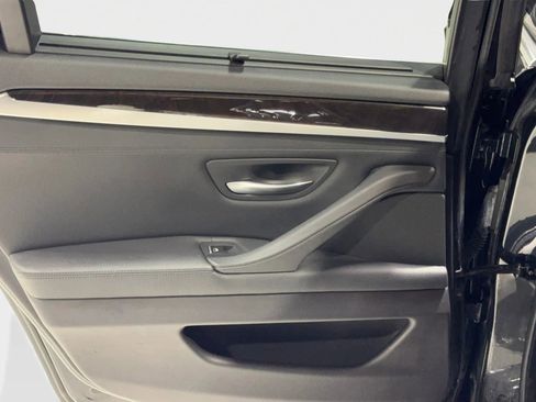 Used 2011 BMW 535i Sedan image 23