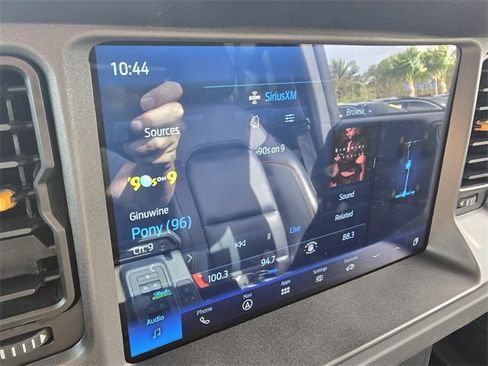 Used 2024 Ford Bronco Badlands image 28