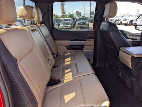 Used 2023 Ford F450 Lariat w/ FX4 Off-Road Package AWD/4WD image 28