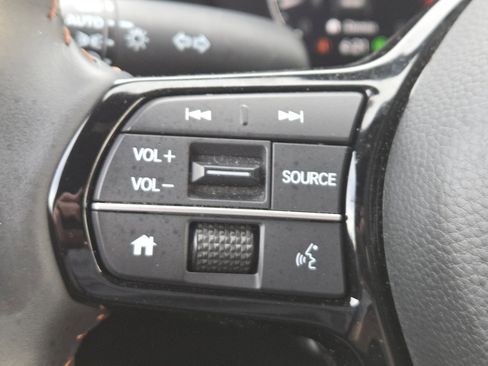 Used 2024 Honda HR-V Sport image 30