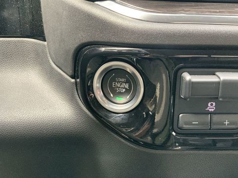 Certified 2023 Chevrolet Silverado 1500 LTZ image 14