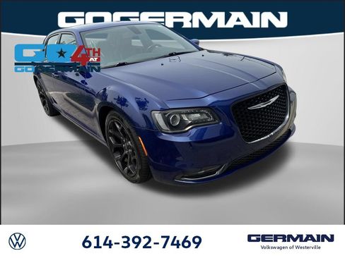 Used 2020 Chrysler 300 S RWD image 1
