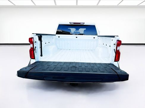 Used 2022 Chevrolet Silverado 1500 LT Trail Boss AWD/4WD image 17