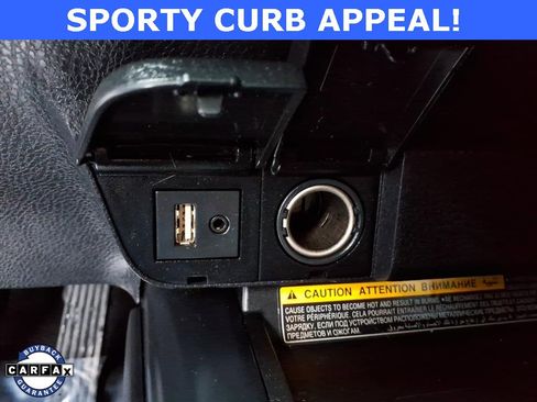 Used 2019 Toyota Camry L image 11