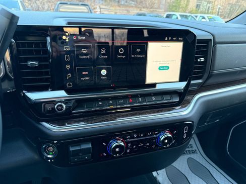 New 2026 GMC Sierra 1500 SLE image 29