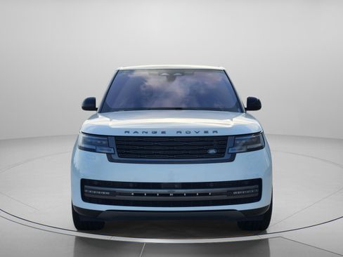 Used 2023 Land Rover Range Rover SE image 6