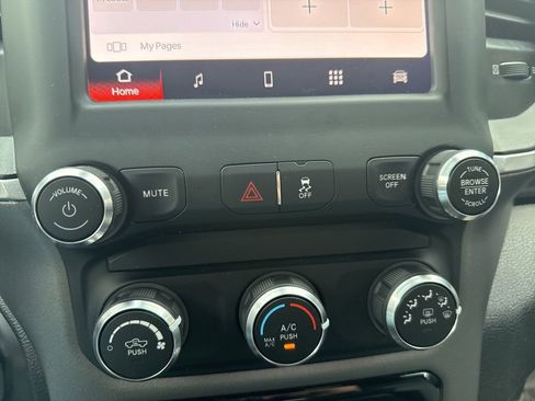 Used 2022 RAM 3500 Big Horn image 55