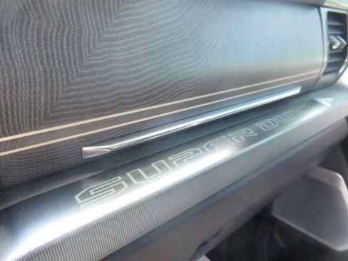 Used 2023 Ford F450 Platinum AWD/4WD image 44