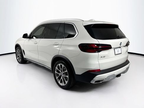 Used 2024 BMW X5 xDrive40i w/ Parking Assistance Package AWD/4WD image 7