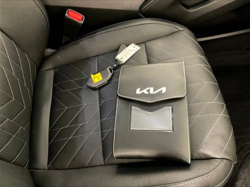 Used 2024 Kia Telluride SX X-Line AWD/4WD image 36