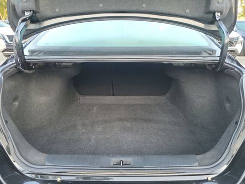 Used 2024 Nissan Sentra SV FWD image 5