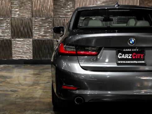 Used 2020 BMW 330i Sedan w/ Convenience Package image 52