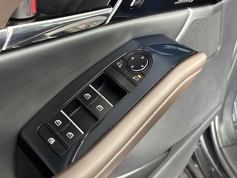 Used 2021 MAZDA CX-30 2.5 Turbo w/ Premium Package image 11