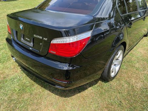 Used 2008 BMW 528xi Sedan AWD/4WD image 16