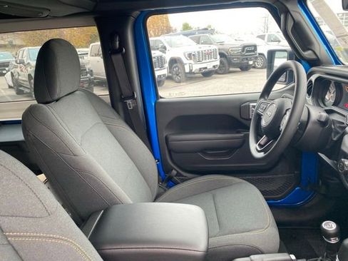 New 2026 Jeep Wrangler Sport AWD/4WD image 31