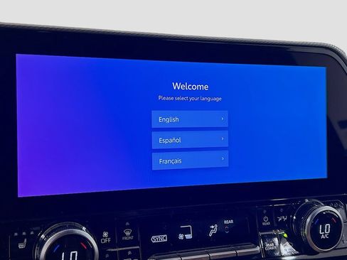 New 2026 Toyota Highlander Platinum AWD/4WD image 13