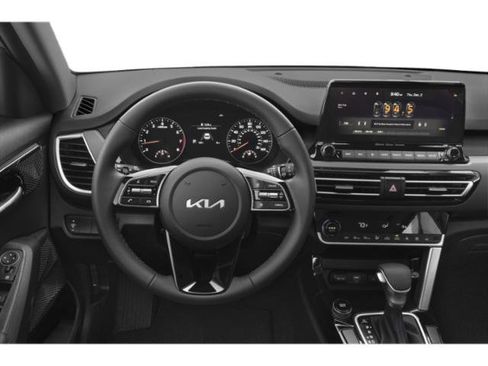 Used 2023 Kia Seltos S FWD image 7