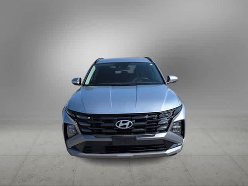 Used 2025 Hyundai Tucson SEL FWD image 3