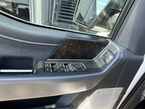 Used 2021 Ford F150 Lariat w/ Equipment Group 502A High AWD/4WD image 33