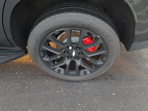 Used 2022 Chevrolet Tahoe RST w/ Sport Performance Package image 8