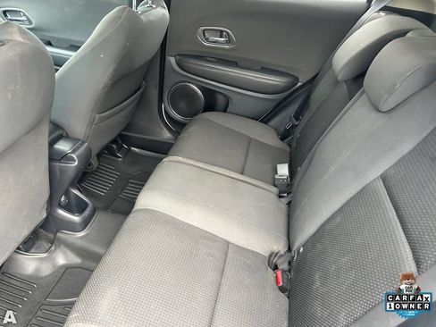 Used 2022 Honda HR-V EX image 14