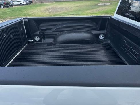 Used 2023 RAM 1500 Classic SLT w/ Protection Group image 17