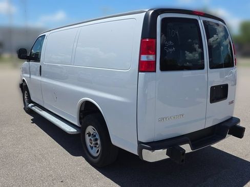Used 2024 GMC Savana 2500 w/ Driver Convenience Package RWD image 3