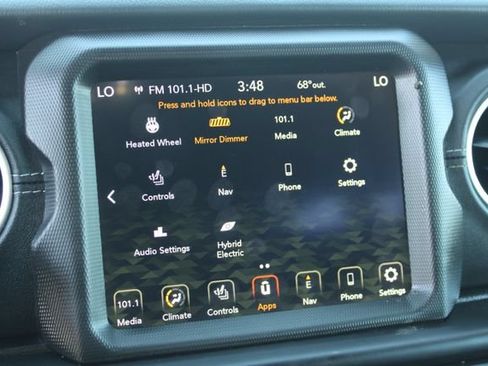 Used 2021 Jeep Wrangler Unlimited Sahara w/ Cold Weather Group AWD/4WD image 35