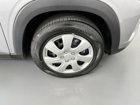 Used 2024 Chevrolet Trax LS w/ Driver Confidence Package FWD image 36