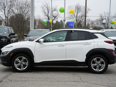 Used 2022 Hyundai Kona SEL AWD/4WD image 4