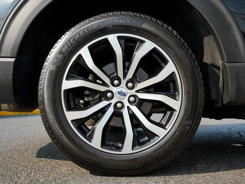 Used 2025 Ford Explorer ST-Line AWD/4WD image 17
