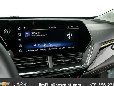 New 2026 Chevrolet Trax ACTIV w/ Sunroof Package image 13