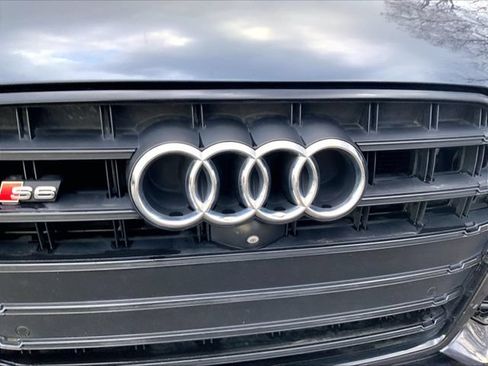 Used 2018 Audi S6 Prestige w/ S Sport Package AWD/4WD image 5