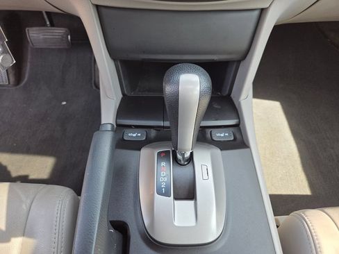 Used 2010 Honda Accord EX-L image 27