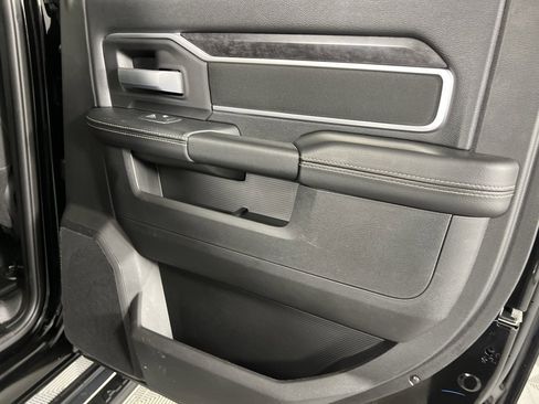 Used 2024 RAM 2500 Big Horn w/ Bed Utility Group image 30