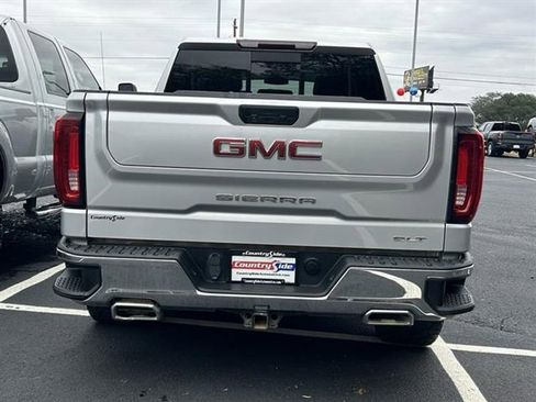 Used 2021 GMC Sierra 1500 SLT w/ SLT Premium Package image 12