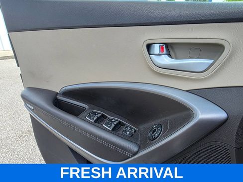 Used 2014 Hyundai Santa Fe Sport w/ Popular Equipment Package 02 AWD/4WD image 25