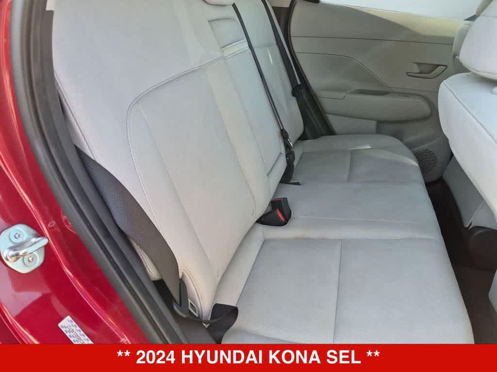 Used 2024 Hyundai Kona SEL AWD/4WD image 19