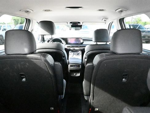 Used 2025 Hyundai Palisade SEL FWD image 28