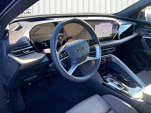 New 2025 Audi Q5 Premium Plus image 7