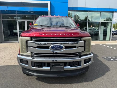 Used 2019 Ford F250 Lariat w/ Lariat Value Package AWD/4WD image 3