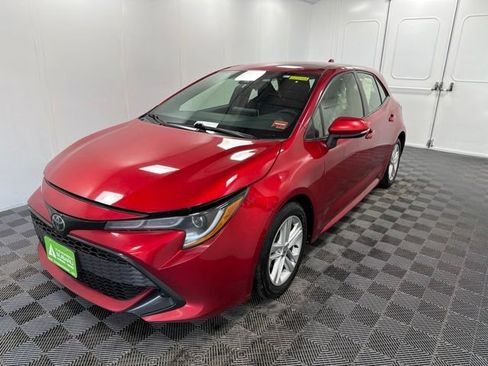 Used 2022 Toyota Corolla SE FWD image 3