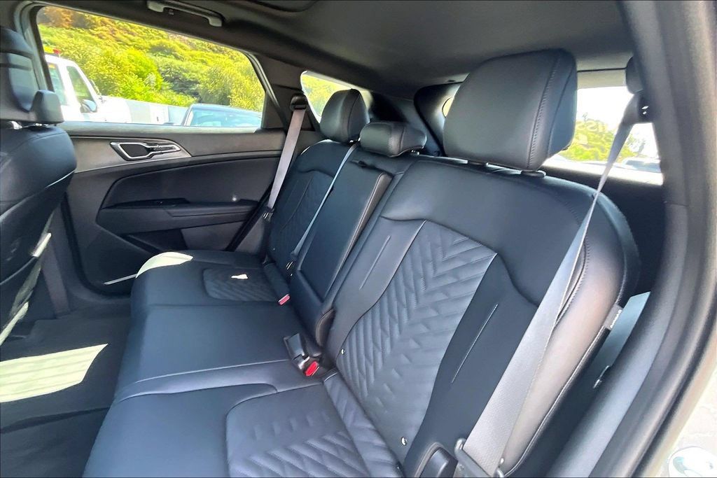 Used 2026 Kia Sportage X-Line AWD/4WD image 15