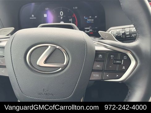 Used 2025 Lexus GX 550 w/ Accessory Package (Z1) AWD/4WD image 21
