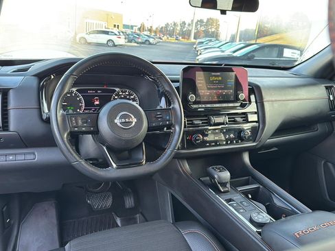 Used 2023 Nissan Pathfinder Rock Creek image 16
