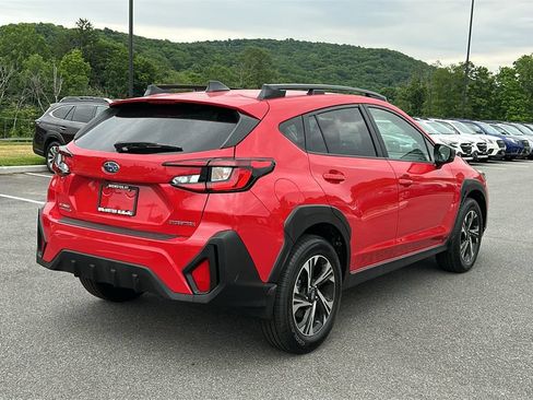 Certified 2025 Subaru Crosstrek 2.5i Premium AWD/4WD image 4