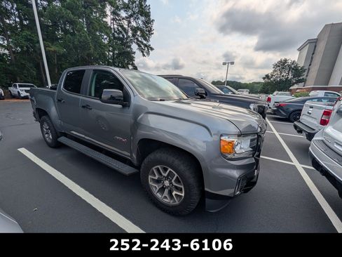 Used 2022 GMC Canyon AT4 w/ Trailering Package AWD/4WD image 2