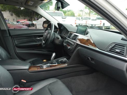 Used 2015 BMW 335i xDrive Sedan AWD/4WD image 35