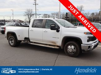 Used 2024 Chevrolet Silverado 3500 LT video 1